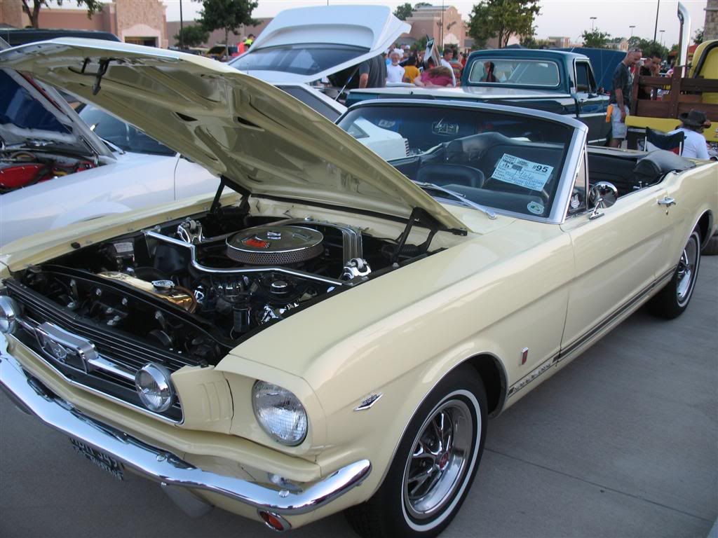 Pictures from the Sachse Car show (Over 100 pictures) LX Forums Forum